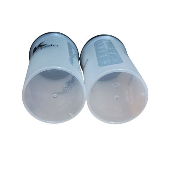 TeamKeto Premium Plastic Shaker Bottles Tumblers With Loop Top 28oz Set Of 2 - Picture 3 of 5